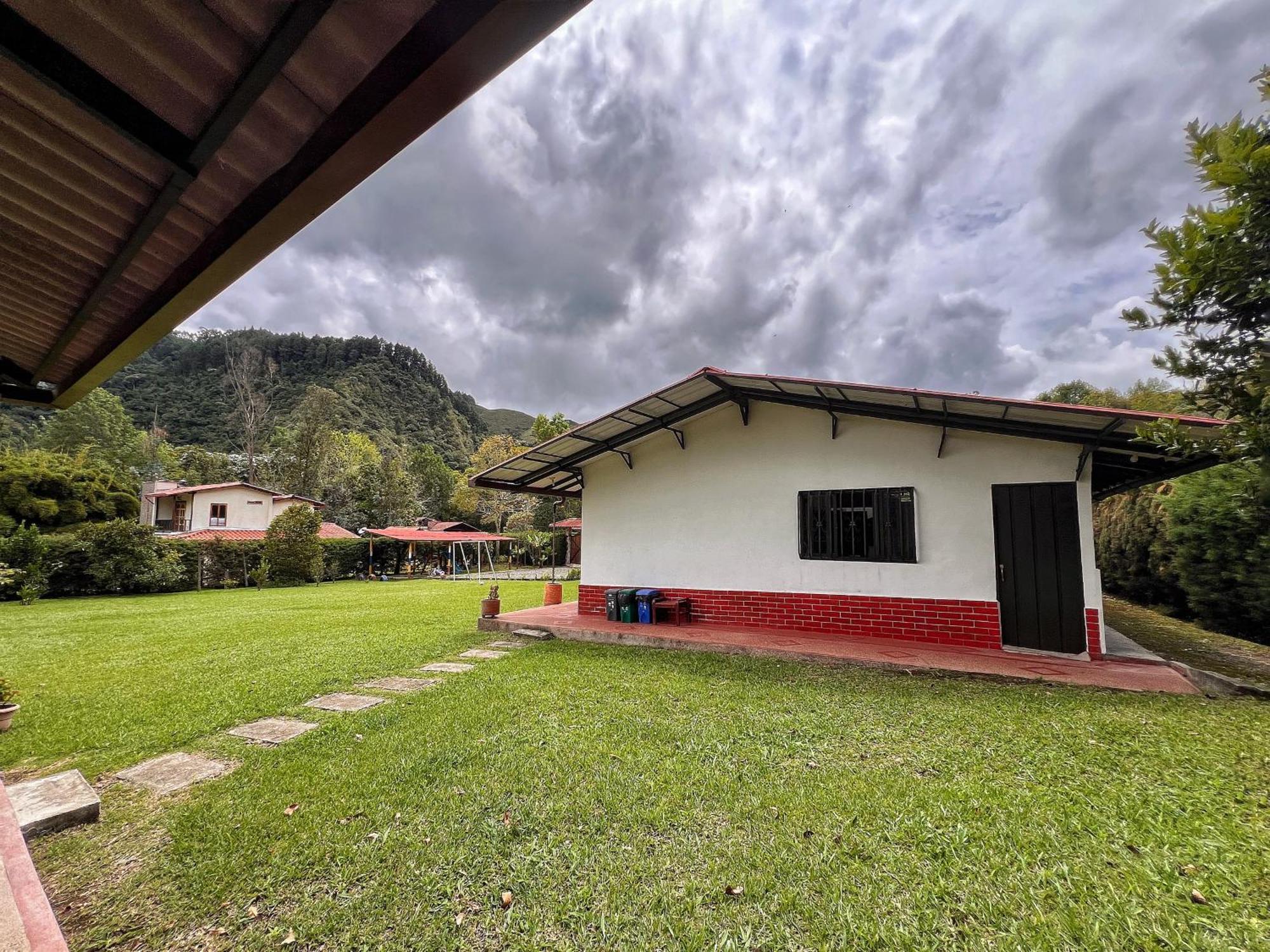 Paraiso Cocora Саленто Екстериор снимка